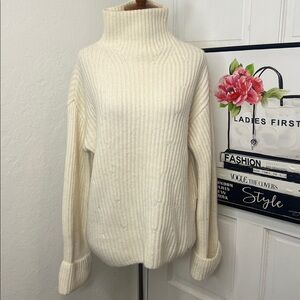 Aspen Collection 100% Cashmere Funnel Neck Sweater Size XS
